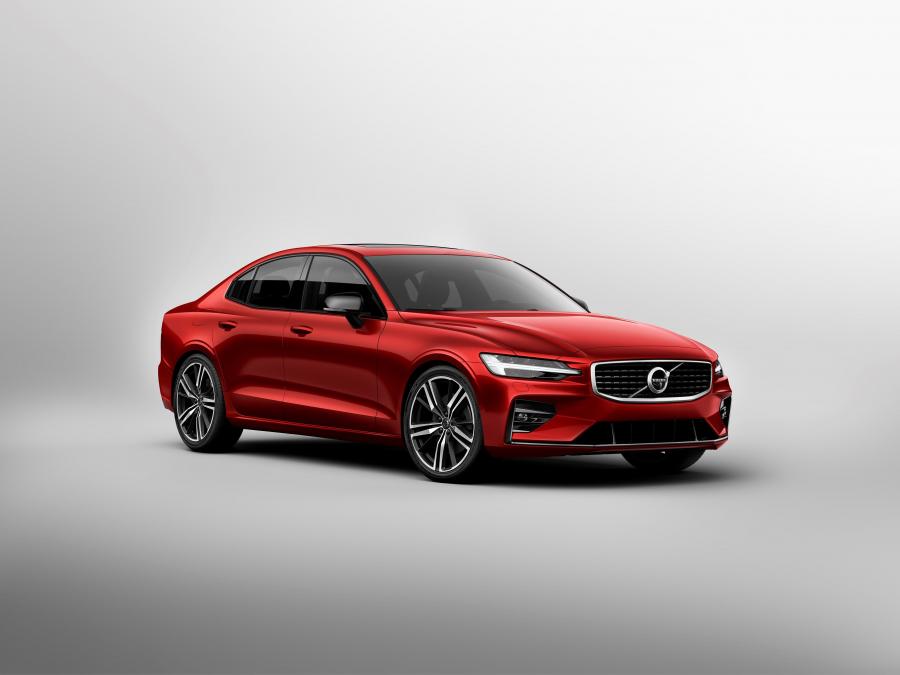  Volvo S60 T6 R-Design 2018 года  (WW) (фото 35 из 63)